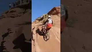 Mountain Bike Extreme Jumping