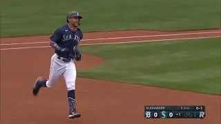Julio Rodríguez Crushes His 28th Home Run Of The Season