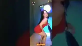 karaoke sambil goyang ebot klihatan belahanya