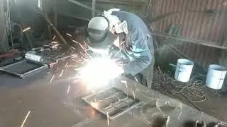 Gullar uchun podstavka po'lkasini yasash (гуллар учун подставка полкасини ясаш)