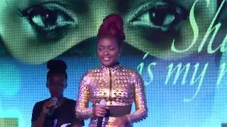 SHAN'L LA KINDA en Show Case ( Le premier Live de Shan'l)