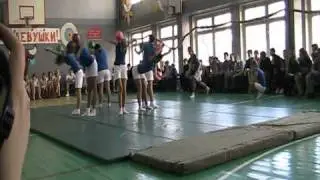 А НУ-КА, девушки. Акробатика