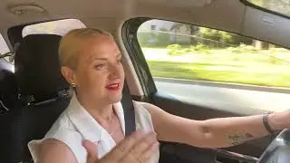 Весь день на каблуках. Почему полицейские вывели меня из парка в Елгаве