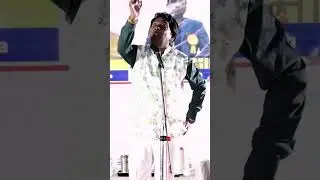 बेटों को भी बचाओ 🤣🤣 #funny #laugh #comedyshorts #viralvideo #shortsfeed #kavisammelan #jokes