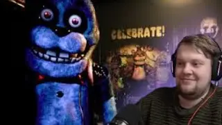 ВАНГОУ ИГРАЕТ В ФНАФ+|  FNAF: PLUS