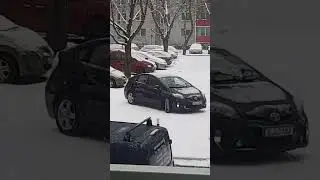 БЕРЛИН А СНЕГ ИДЁТ....НЕМЕЦКАЯ БЮРОКРАТИЯ, ВСЕ СЛИШКОМ МЕДЛЕННО