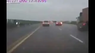 dont overtake on the right lane