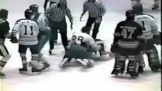 Jacques Mailhot Warm up Brawl Campbellton vs Rimouski RHL 1985 86
