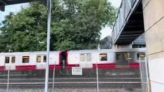This is the train you came home on lastSaturday,I ran over hoping I would see you so and wave to you