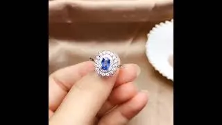 Adorable 0.5 Carat Oval Cut Real Sapphire Ring
