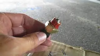 На газели Некст меняем датчик заднего хода