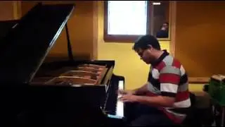 Preparação do piano para gravar o disco Dom da cantora Rose Azevedo