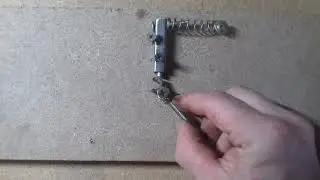 Самовзводный усм из пары деталей