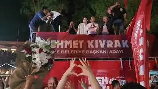 Çine Belediye Başkanı Mehmet  Kıvrak seçim galibiyetini ilan ederek Çineliler  seslendi.