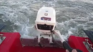 Джонсон-8 на воде