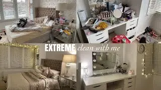 extreme declutter and clean with me | ad