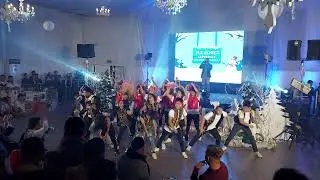 CHRISTMAS PARTY DANCE PRESENTATION