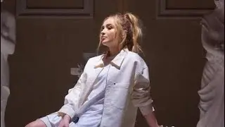 Sabrina Carpenter – Almost Love (Live from The Late Late Show with James Corden)