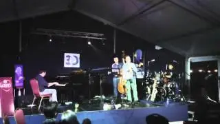 Huana Maria - ZONE C feat. Dimitar Karamfilov