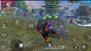 Zone Hunting 😳 [ Solo vs Squad ] Freefire