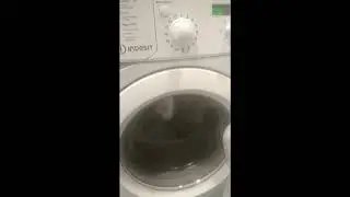 видео про мою стиральную машинку .