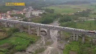 Kereta Taksaka Narik Kawis Jawa lintas Sakalibel