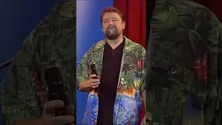 Ein man sitzt in einer Kneipe! #comedy