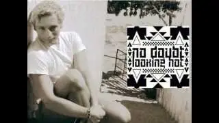 No Doubt Looking Hot cover