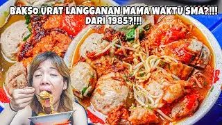 LEGEND! BAKSO URAT LANGGANAN NYOKAP DARI SMA TAHUN 1985?! TERSEMBUNYI TANPA PLANG TAPI NGANTRI BGT!