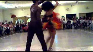 Samba funk - Léo Fortes e Robertinha Stephanie