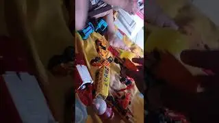 Review mainan robot magma 6