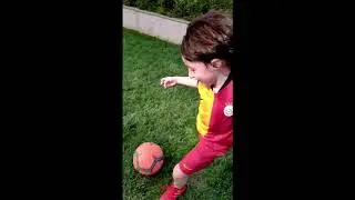 GALATASARAYLI KÜÇÜK YILDIZLAR