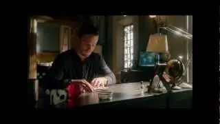 Arrow S01E02 - Oliver Queen takes down Martin Summers