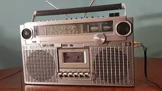 JVC RC-828 JW(1977) и смартфон