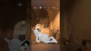Робот шалит в игре. Конфету в рот закинул. 