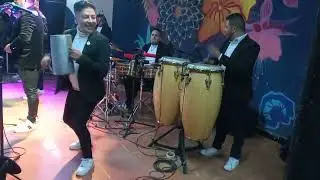 Los D'FIESTA con Klasse 0992356943 Éxitos de exportación