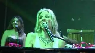 Debbie Gibson Lost in Your Eyes - intimate side Show at Blondie CluB / Friday 4, April 2014