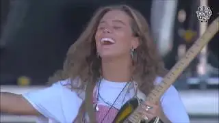 Tash Sultana - Jungle (with awesome Solo at the end)