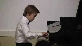 Alexandr Anisimov. Kabalevsky. Sonatina in A-minor, 1st mvt.
