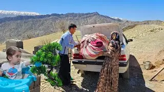 washing blankets and quilts in the river /Documentary on the life of a nomadic family