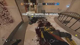 When you play Rainbow Six Siege after Call of Duty