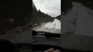 Сломал крепление раздатки Джимника
