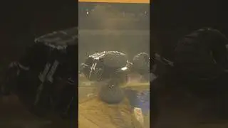 WHAT DO YOU EVEN CALL THIS⁉️😱😱 