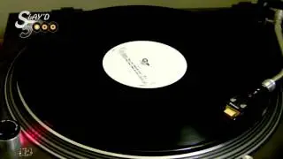Dee Edwards - Why Can't There Be Love? (Slayd5000)