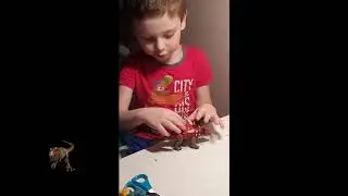 Распаковка динозавра Зауропельта