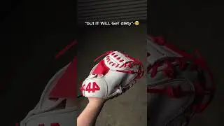 White with red Pro 44 Catcher’s Mitt 🤒