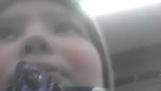 Спрятался в магазине!!!