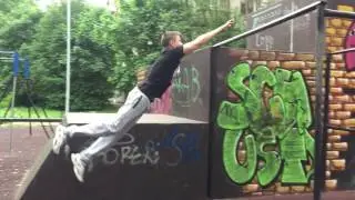 Slowpoke oldschool parkour in the St. Petersburg.