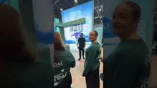 Snatch or Catch-Crystal Catcher reaction game.