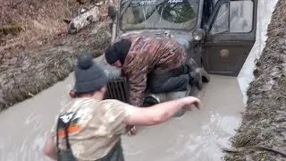 Поездка на Мёртвое озеро грязи хватило всем!